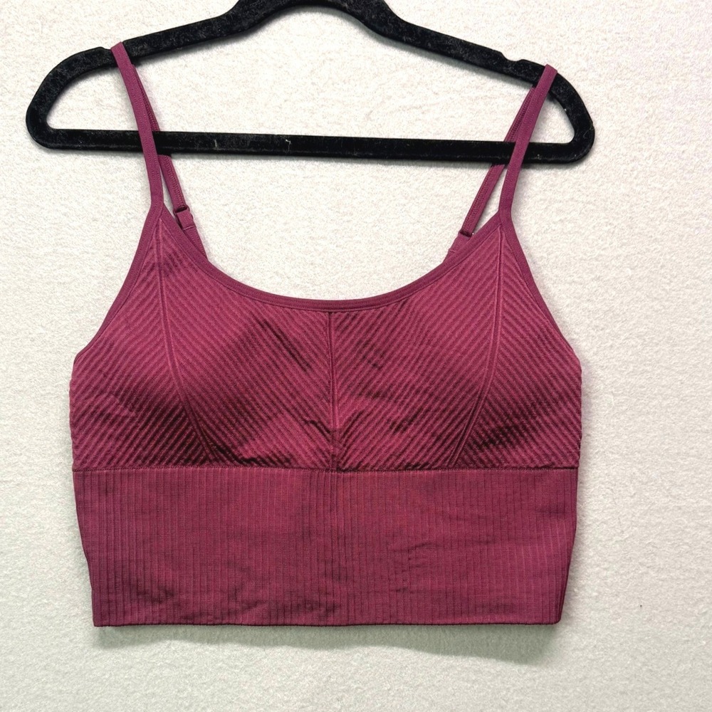 PINK Victorias Secret Seamless Lightly Lined‎ Sports Bra NWT Y2K Coquette  Retro